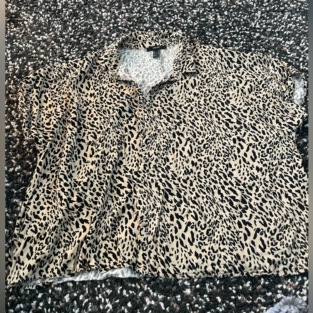 Womens forever 21 button up shirt